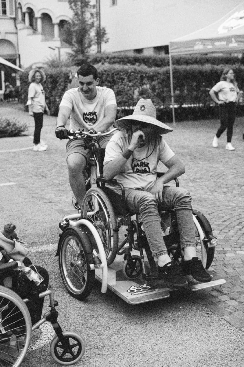 Samuele durante il servizio civile
